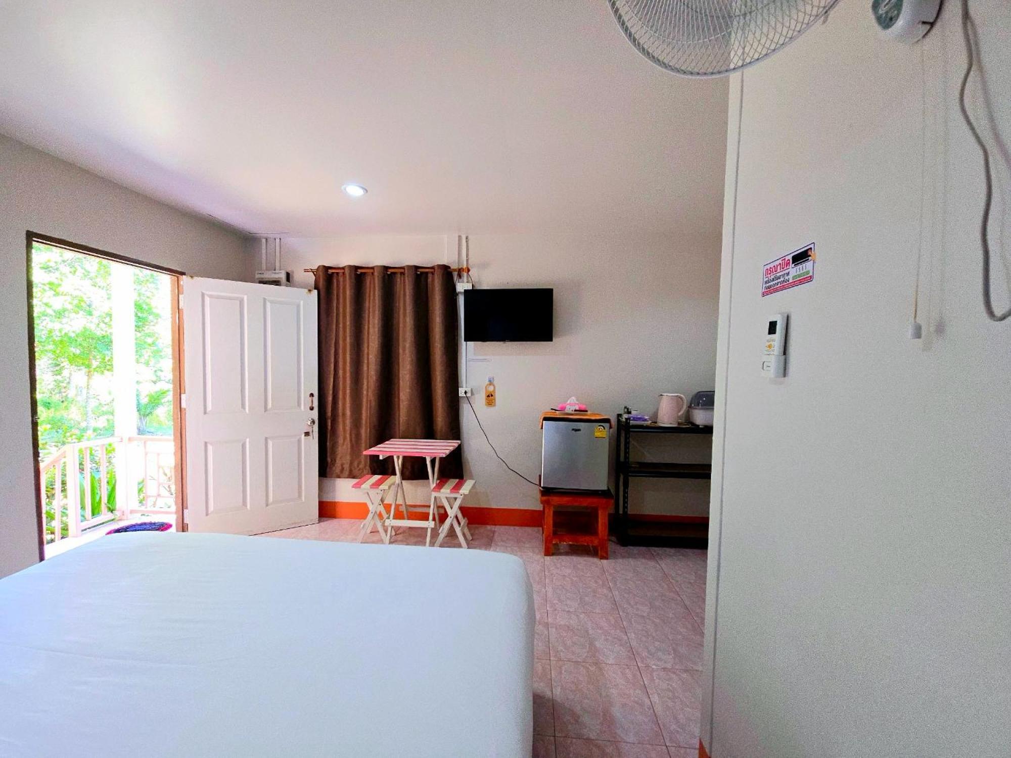 Tr Bungalow Ko Yao Esterno foto